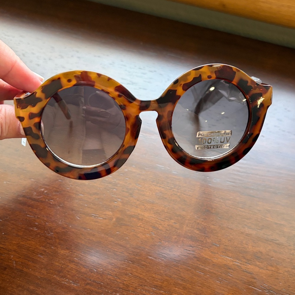 Spexx Trendy Womens Fashion Oversize Round Sunglasses - Tortoise 100 UV Protec